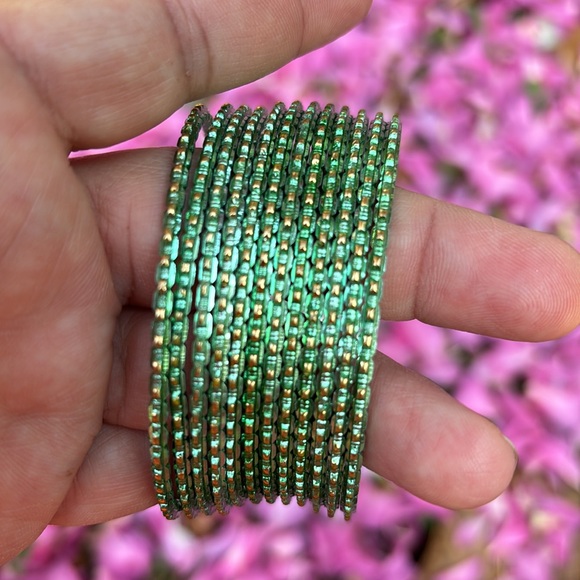 GREEN BANGLES - Picture 12 of 16